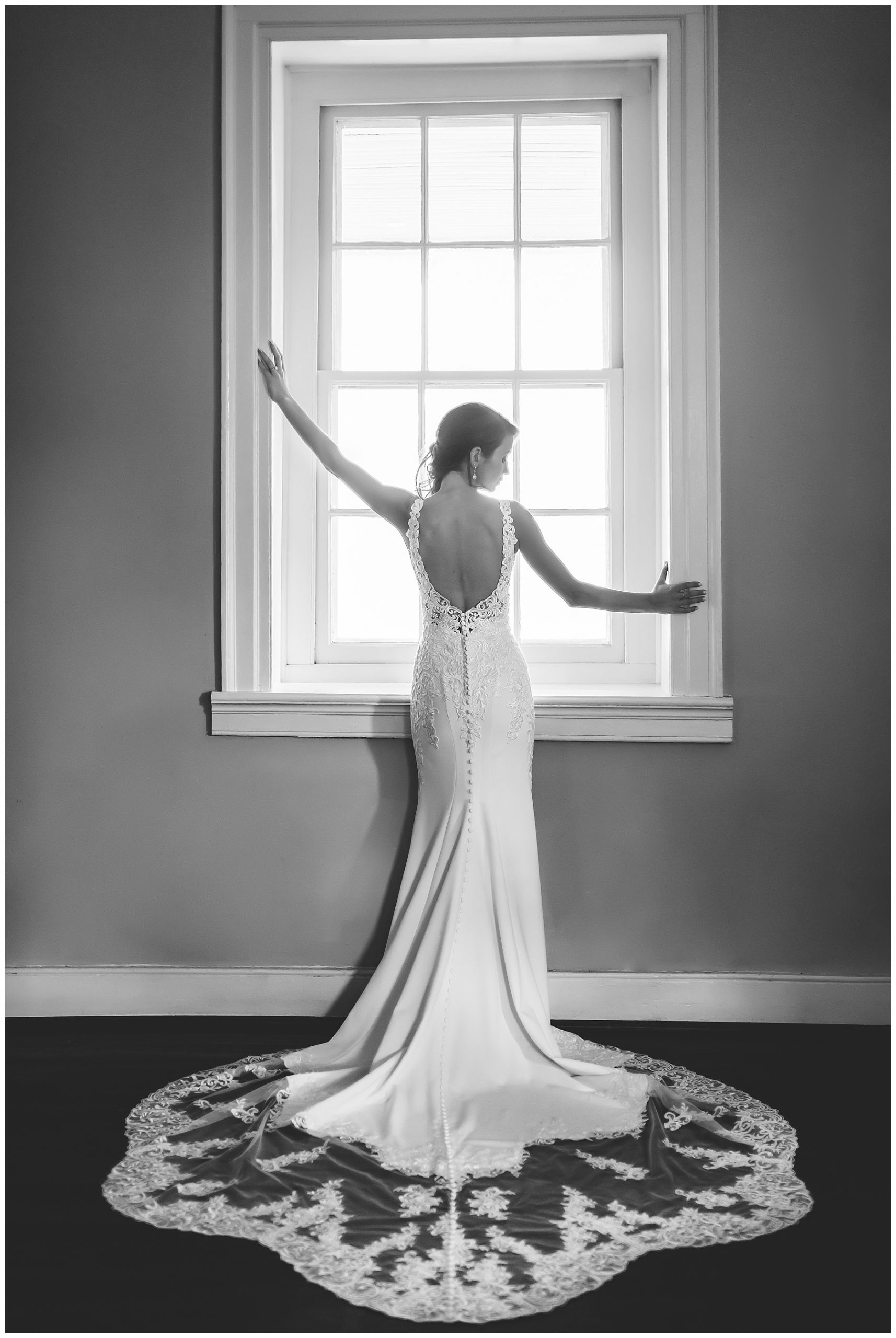Springfield Manor wedding bridal portrait