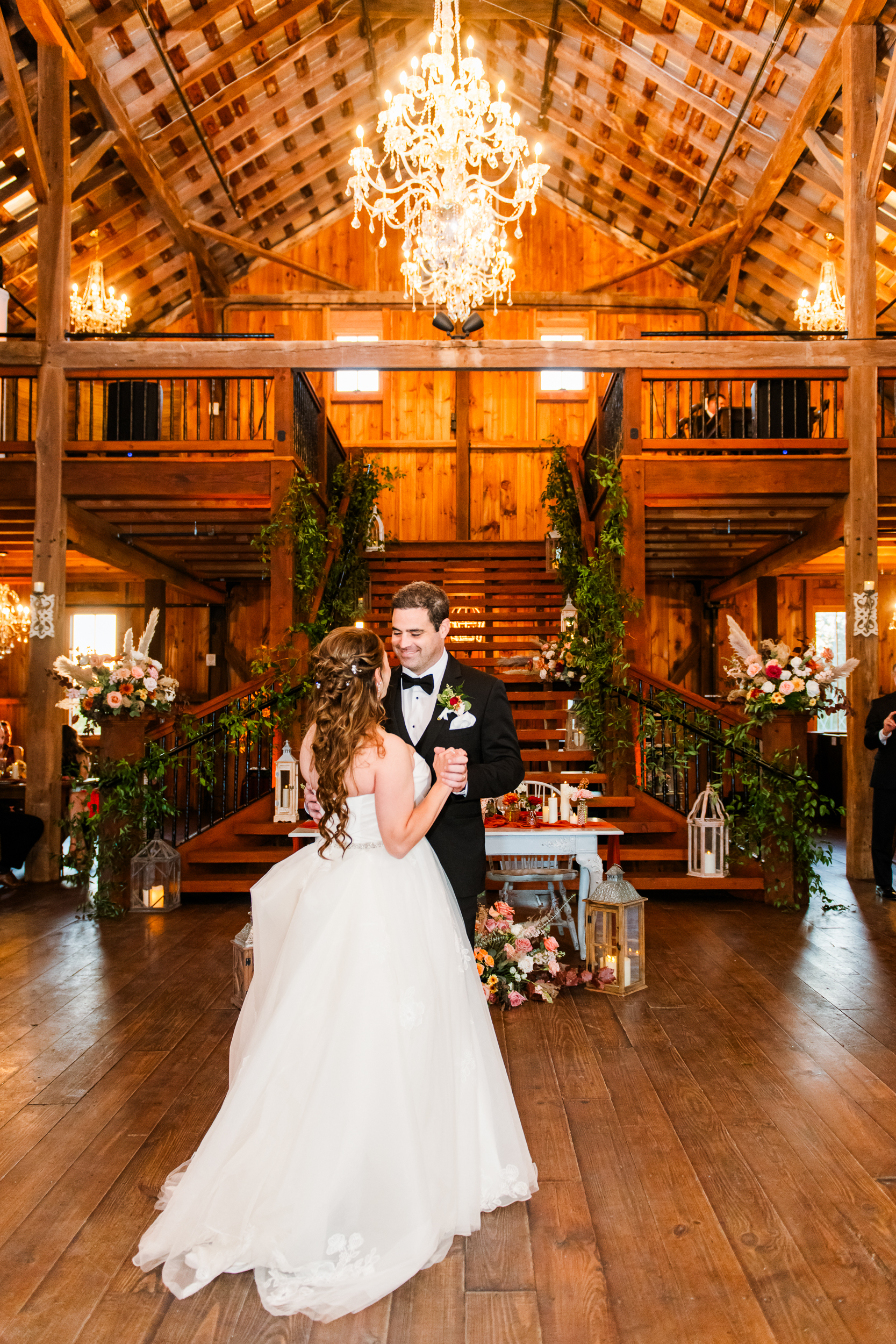 Couple sharing their first dance 