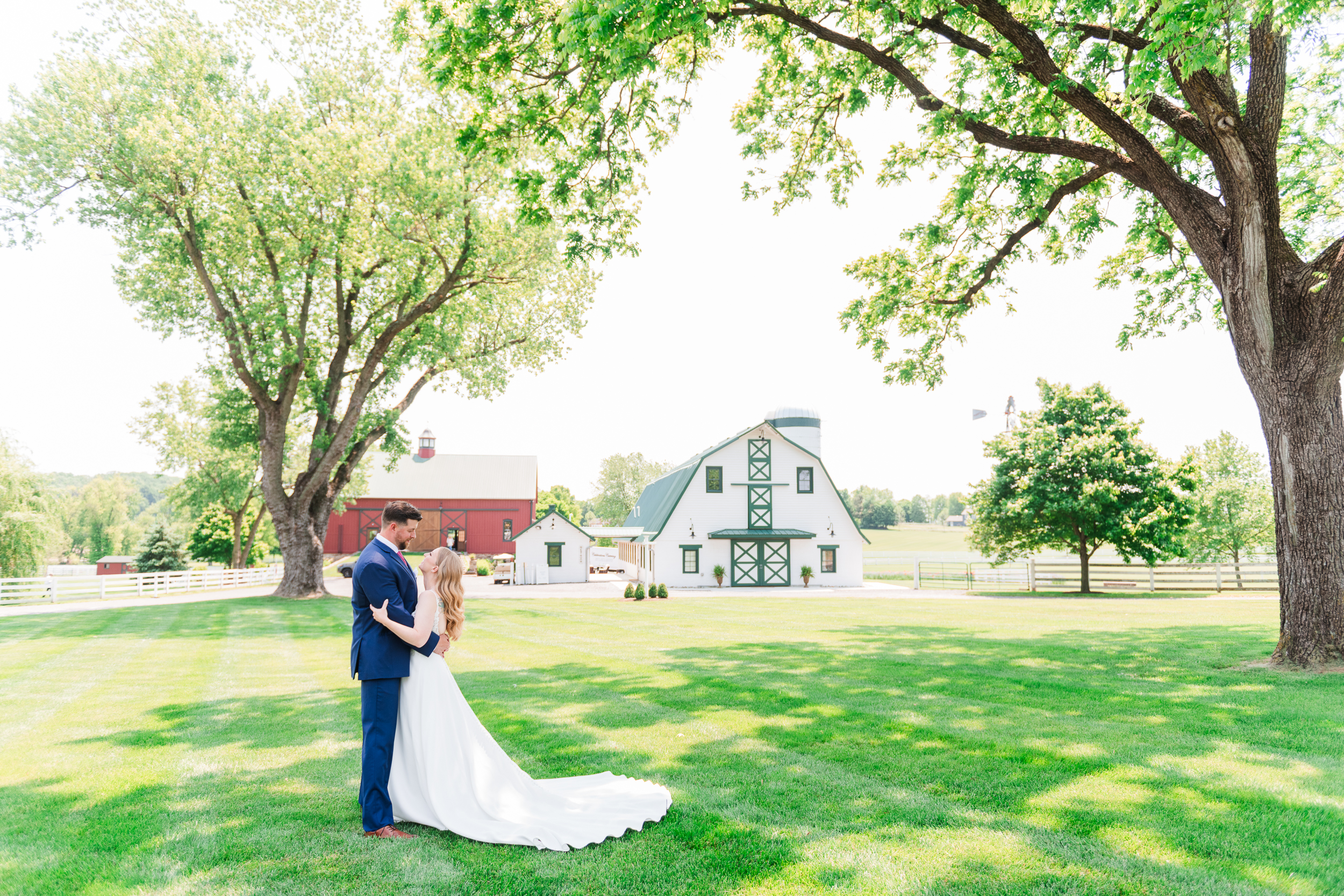 Romantic wedding portraits on the grounds of Bluebird Manor in Maryland 