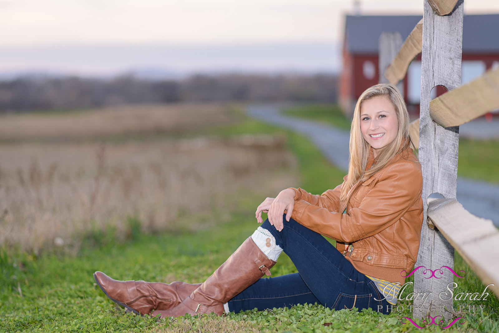 Frederick Fall Senior Pictures (14 of 22)