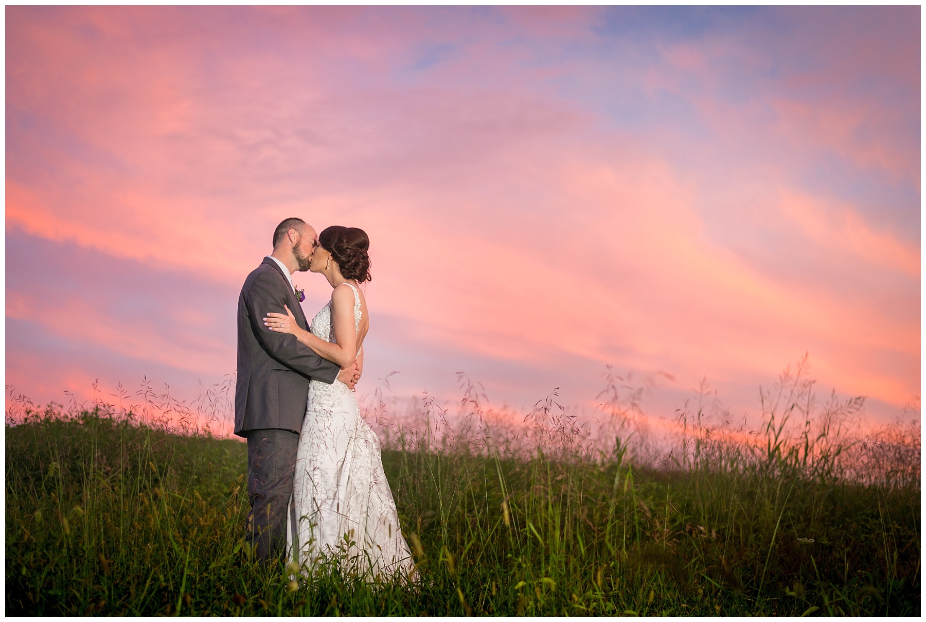 Glen Ellen Farm Wedding Pictures Gorgeous Sunset Bride and Groom Portrait