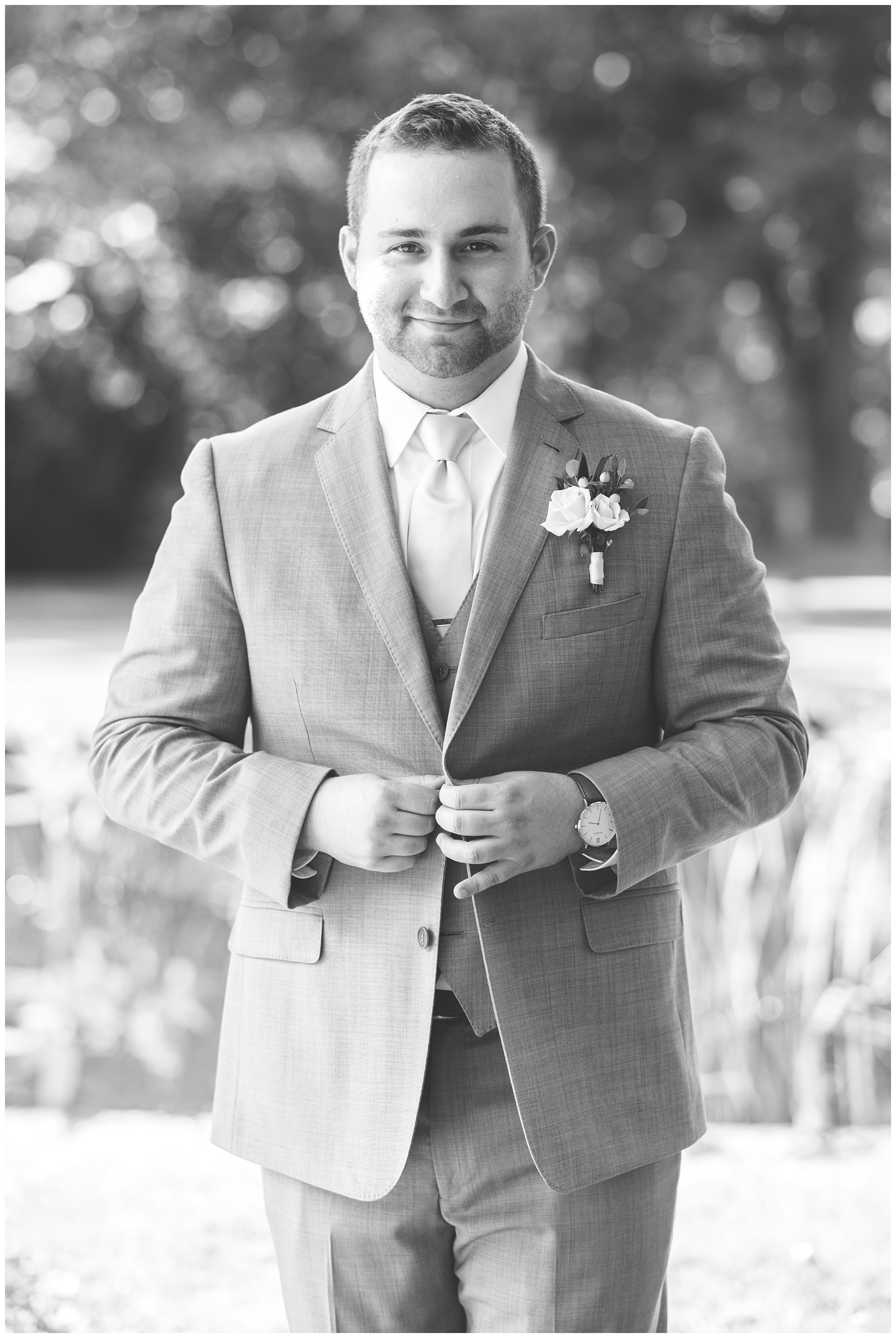 Strong Mansion Wedding Pictures Groom Portraits Maryland Luxury Wedding Photographer Mary Sarah Photography