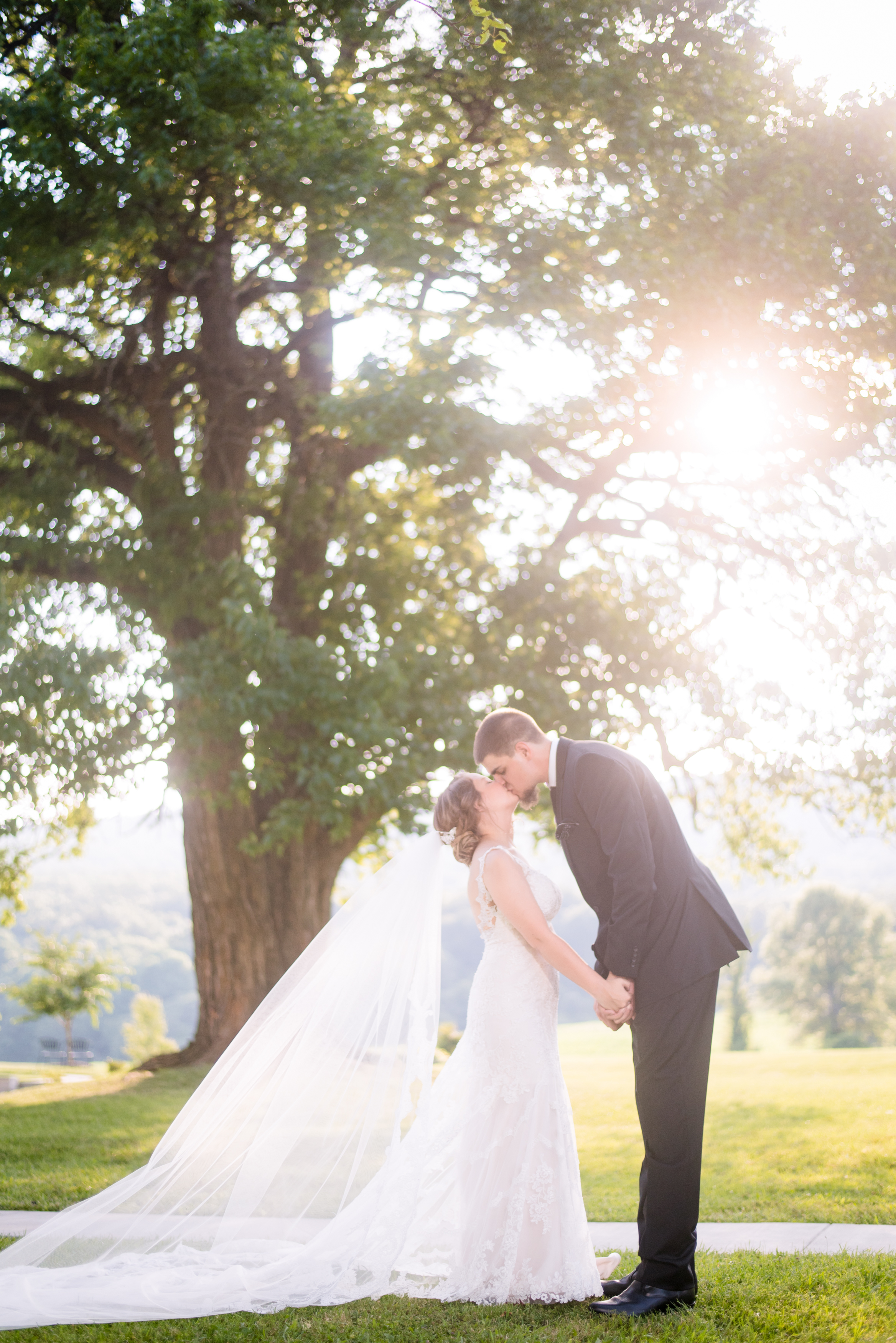 Gorgeous golden hour wedding and engagement pictures mary sarah photography maryland wedding photographer springfield manor