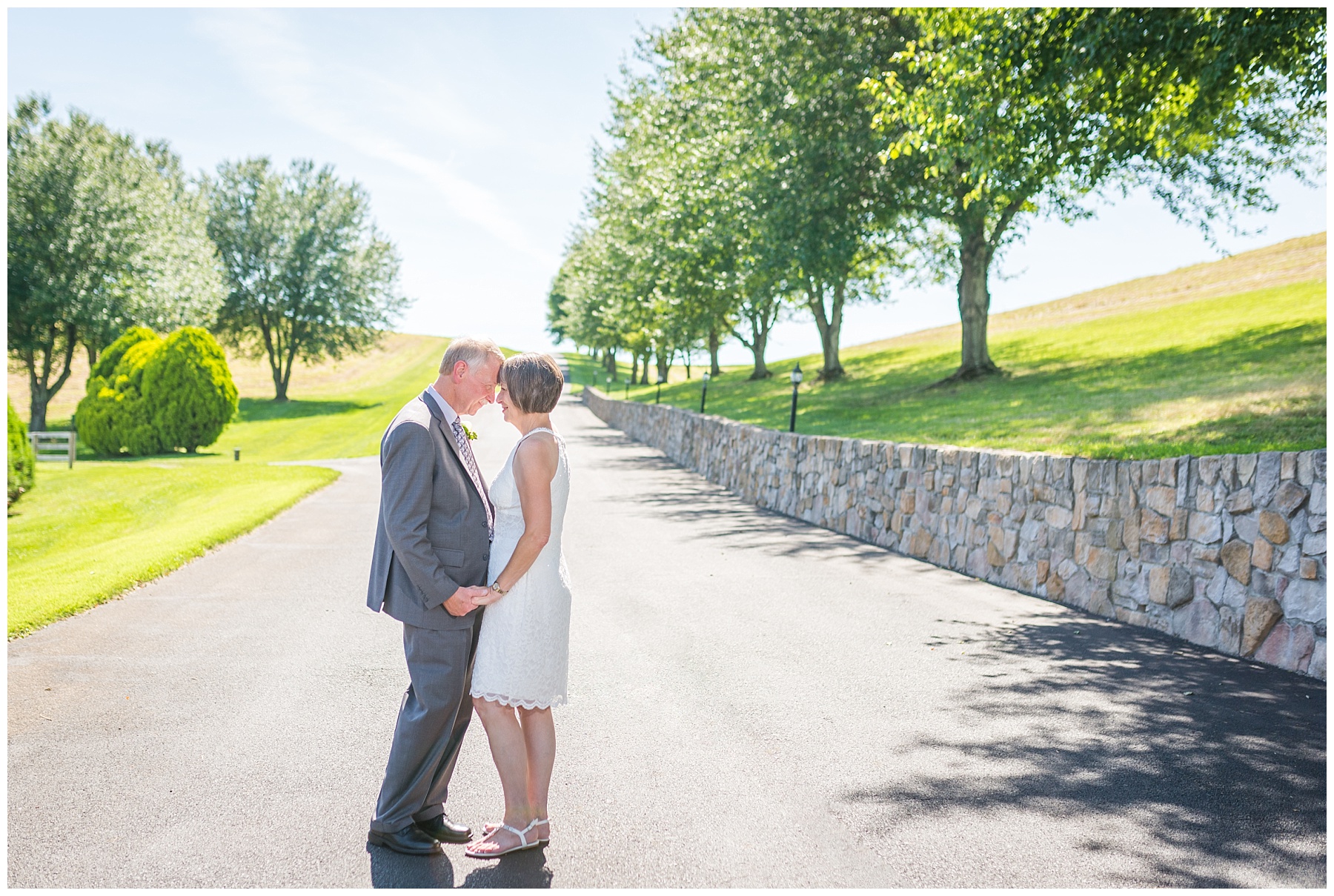 Morningside Inn Wedding Pictures by Mary Sarah Photography