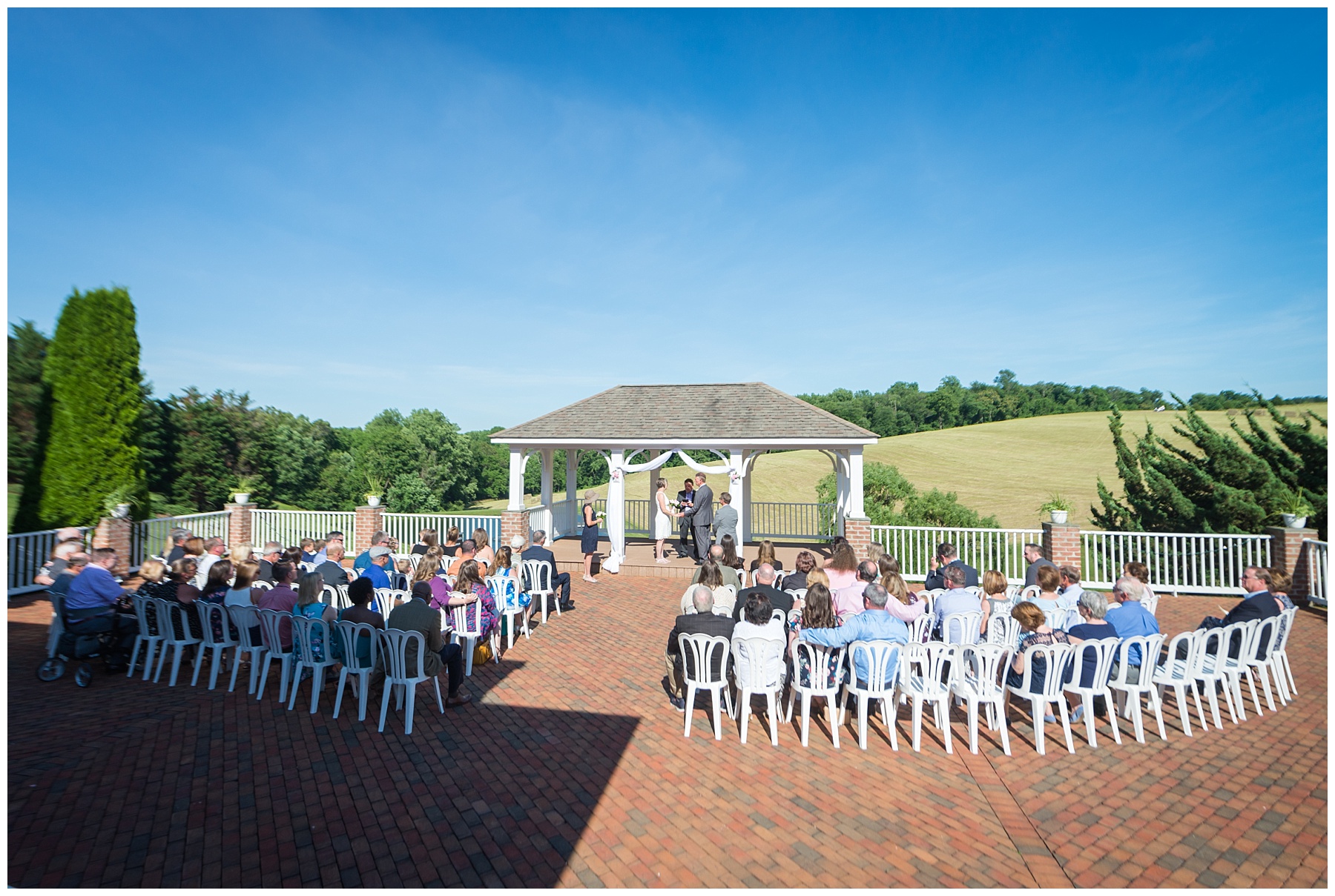 Morningside Inn Wedding Pictures by Frederick Maryland Wedding Photographer Mary Sarah Photography