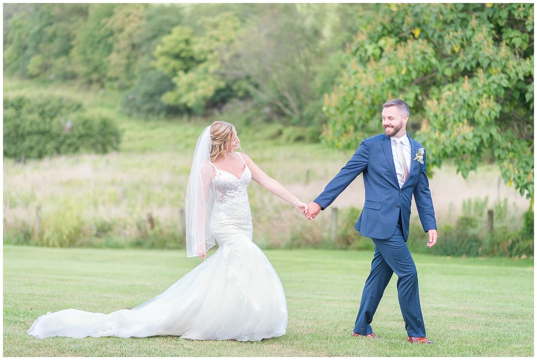 Dulanys Overlook Wedding Pictures