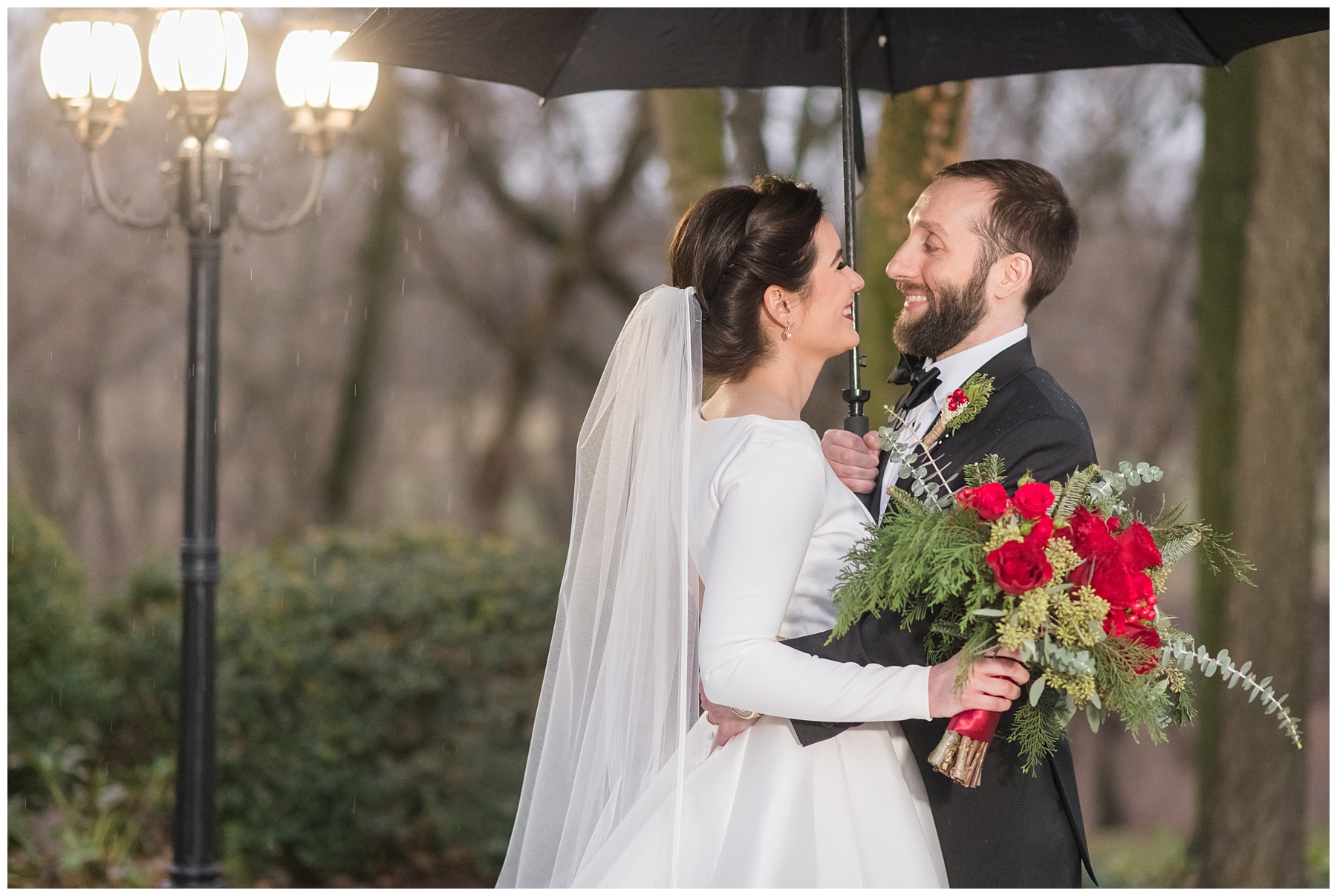 Ceresville Mansion Wedding Photos by Mary Sarah Photography 