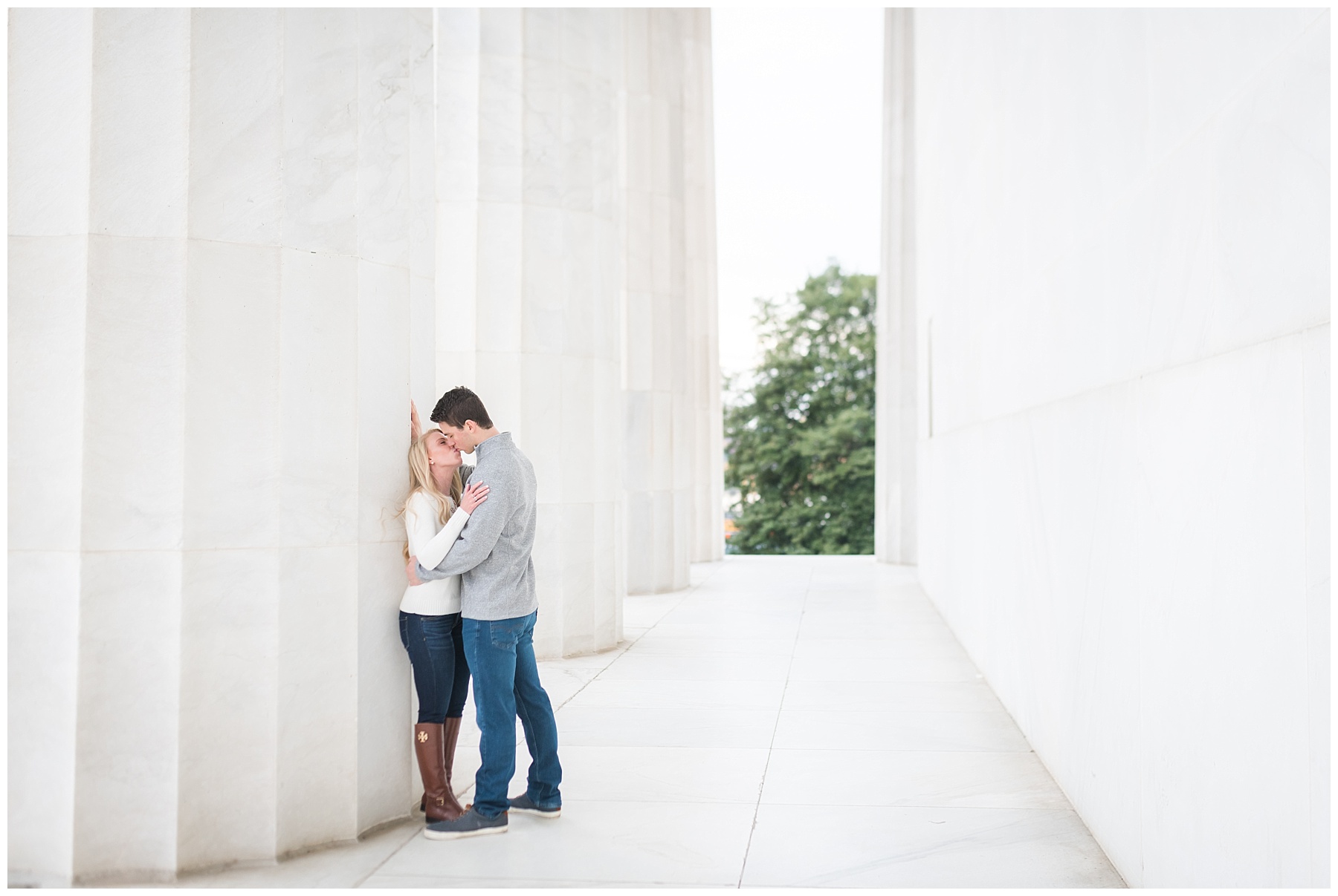 Jefferson Memorial DC Engagement Photos by Mary Sarah Photography