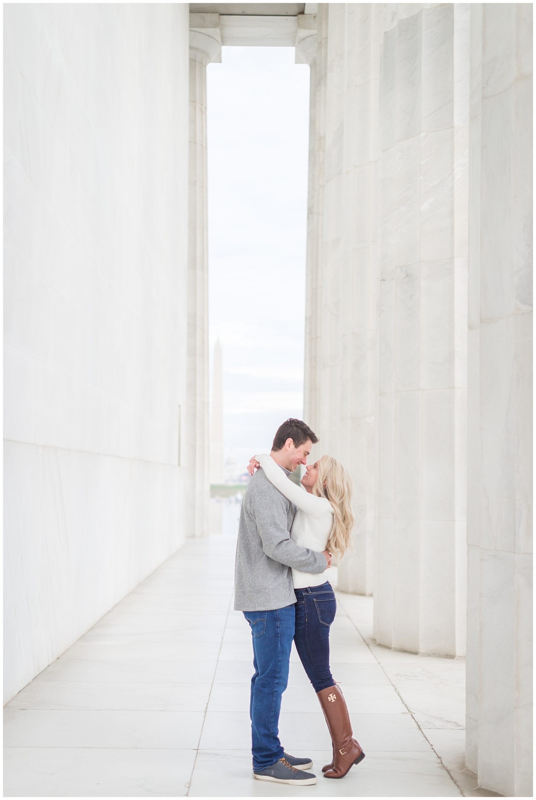 Jefferson Memorial DC Engagement Photos by Mary Sarah Photography