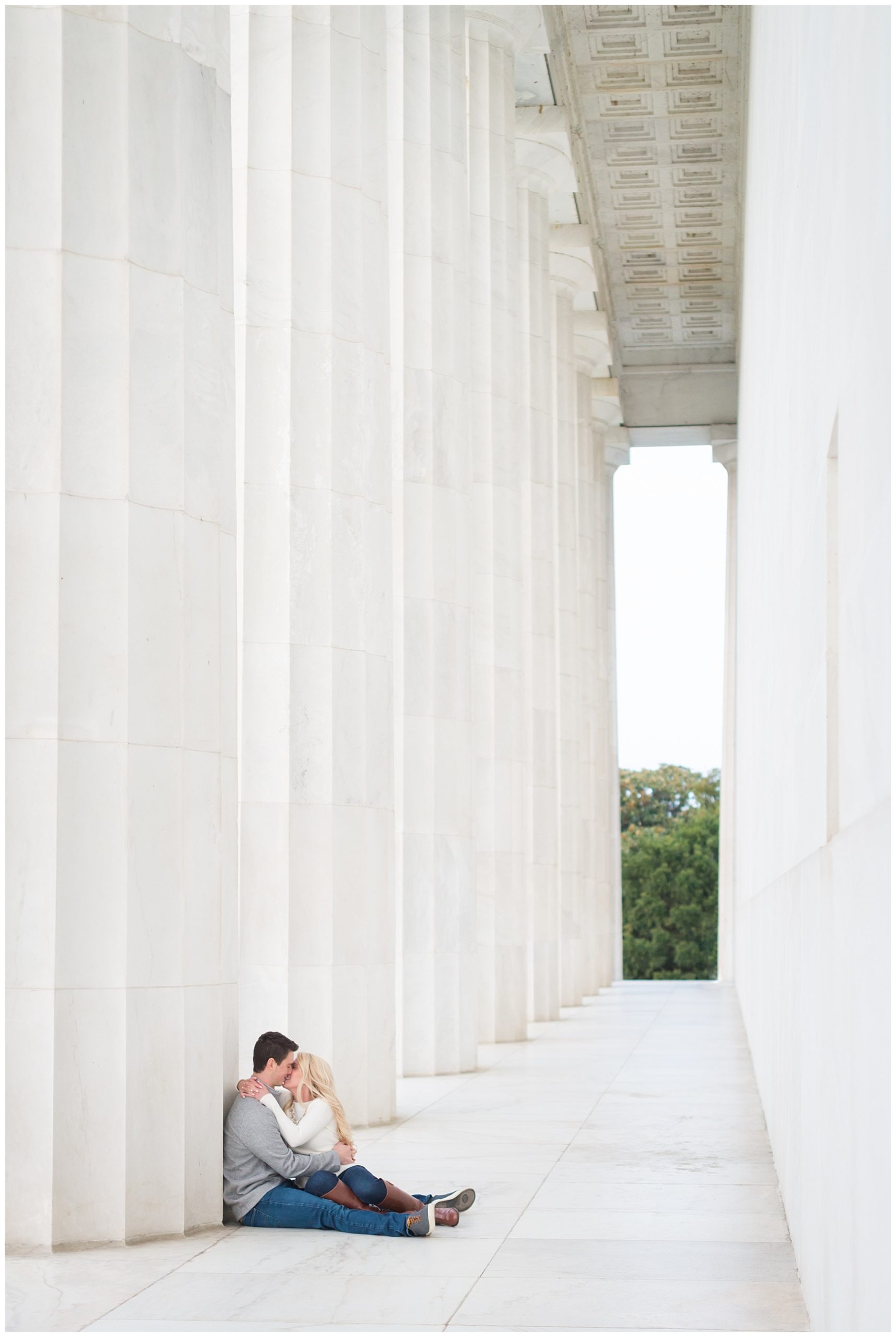 Jefferson Memorial DC Engagement Photos by Mary Sarah Photography