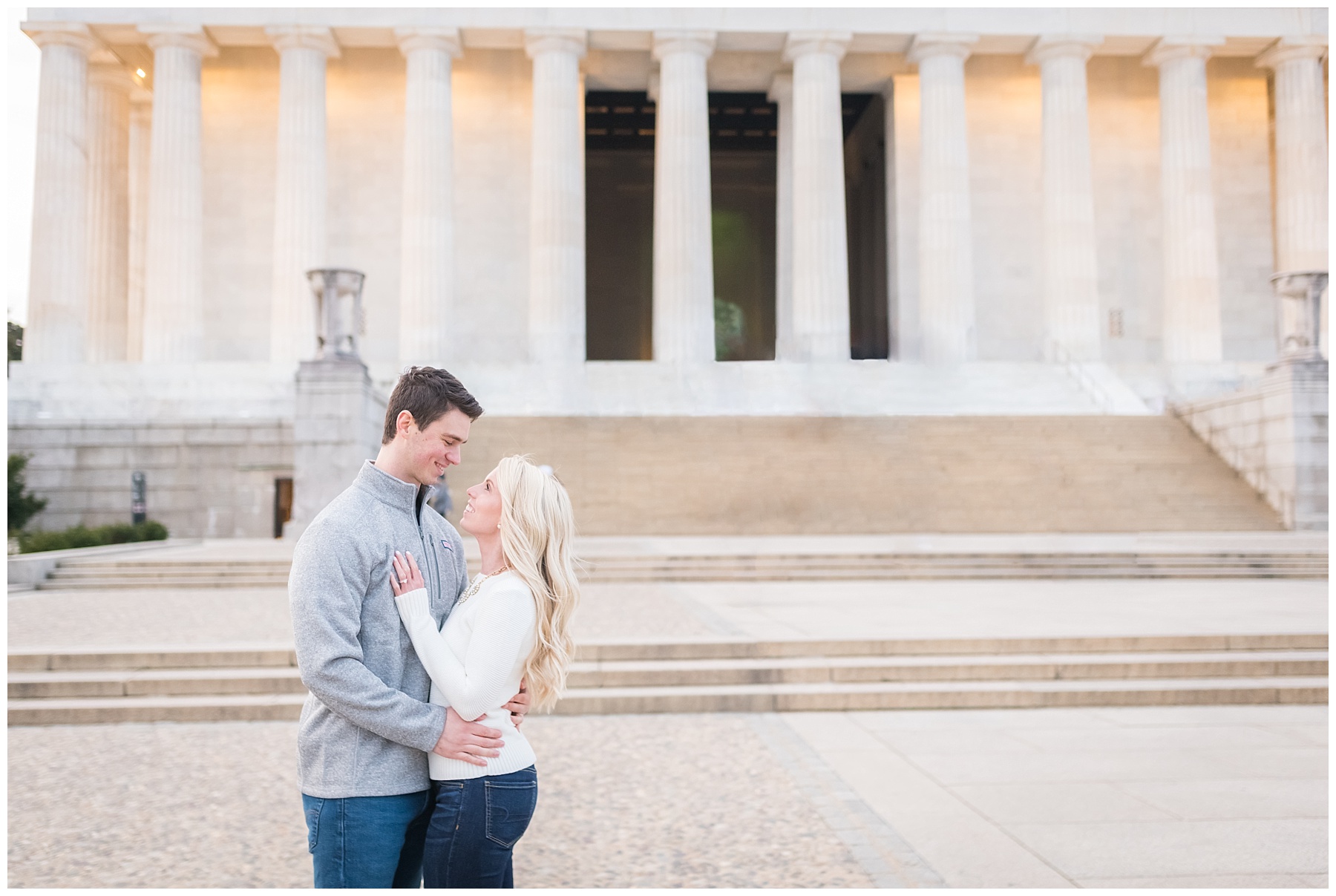 Jefferson Memorial DC Engagement Photos by Mary Sarah Photography