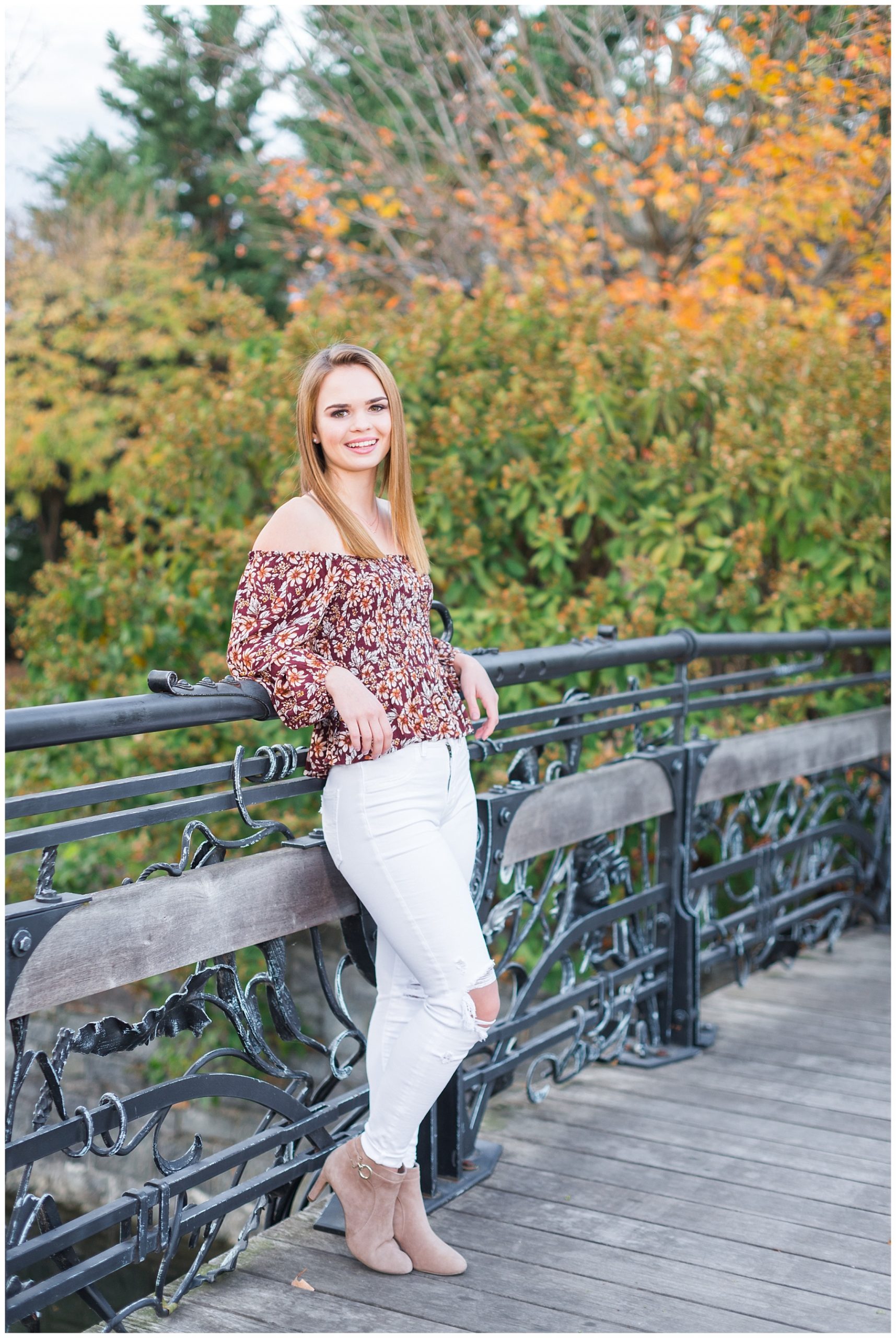 Downtown Frederick MD senior portraits