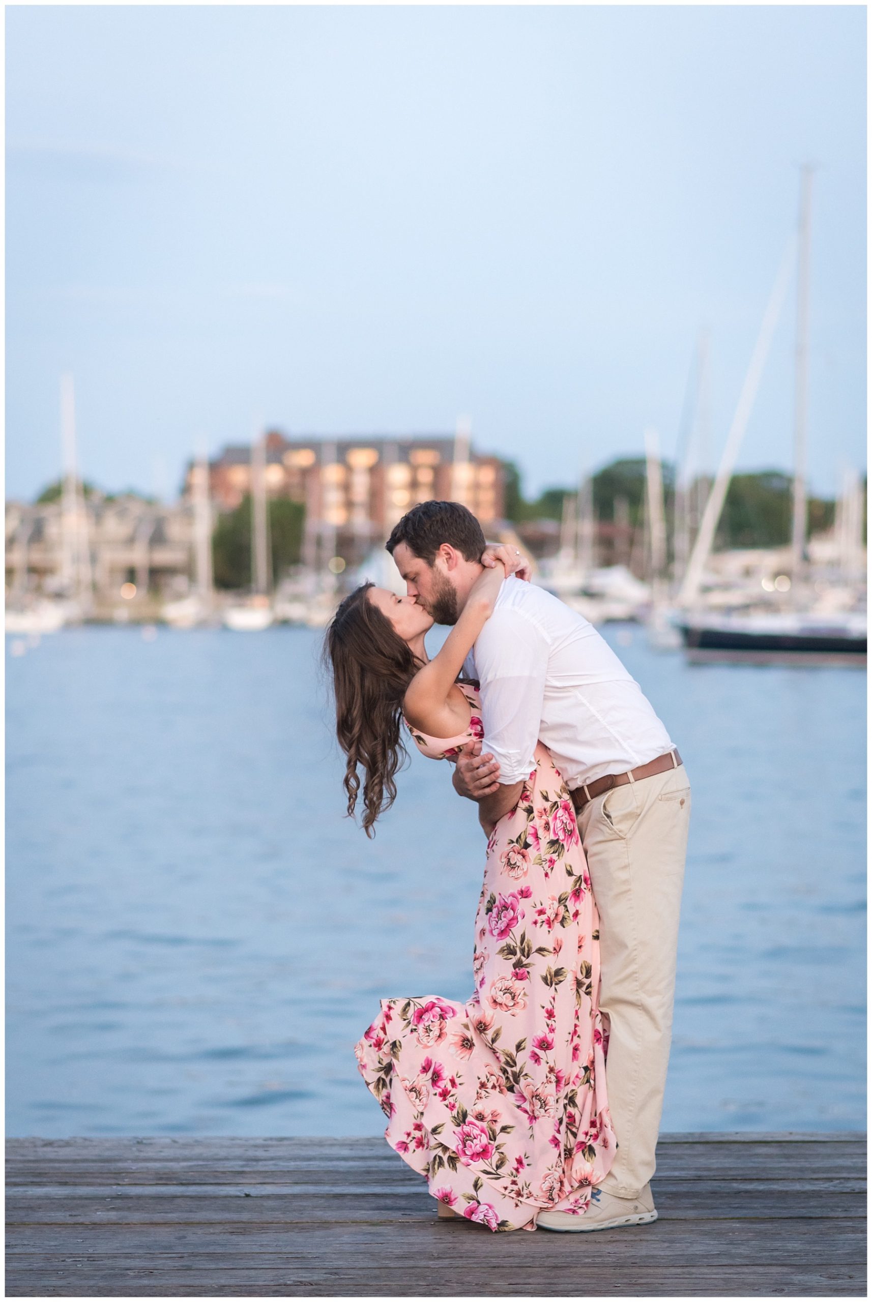 Downtown Annapolis Engagement Pictures