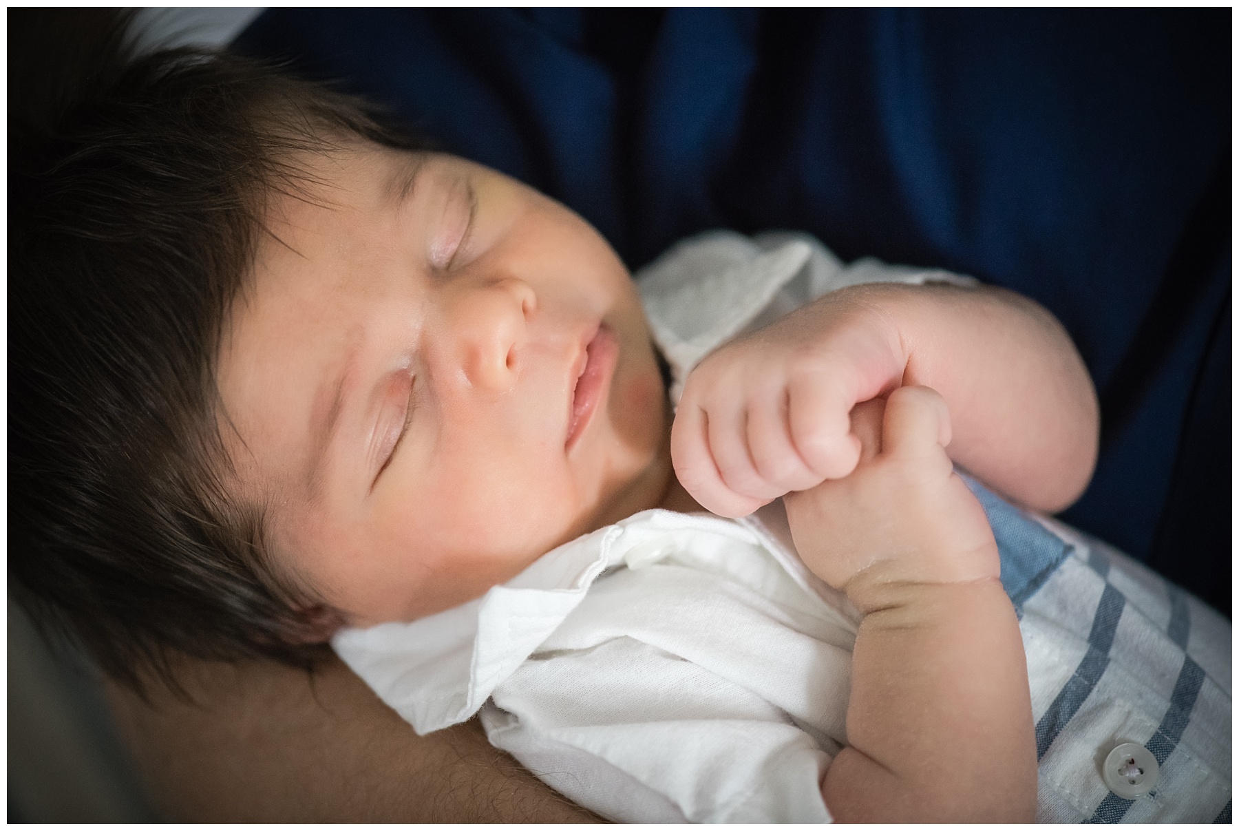 baltimore newborn photographer indoor lifestyle shoot