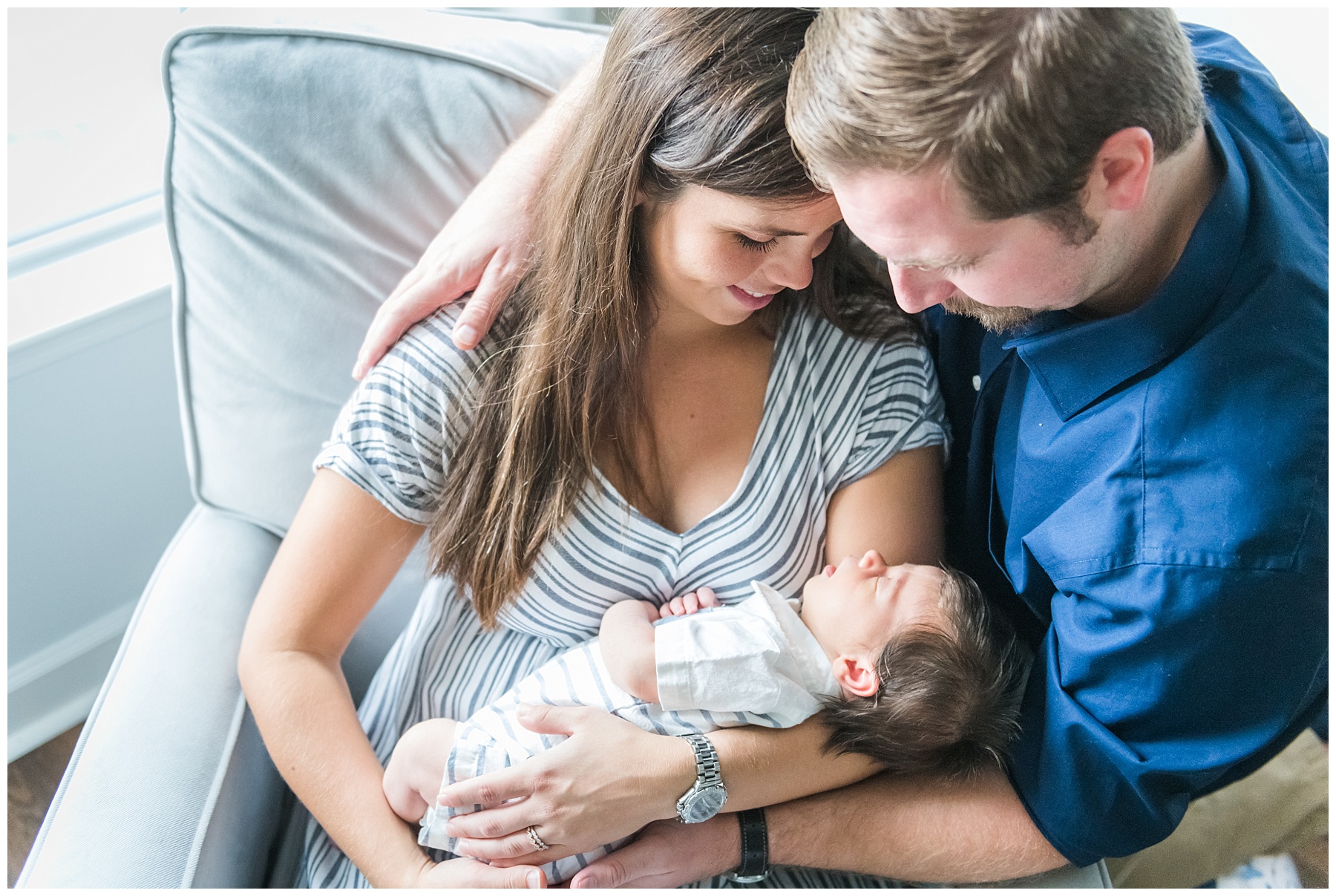 baltimore newborn photographer indoor lifestyle shoot