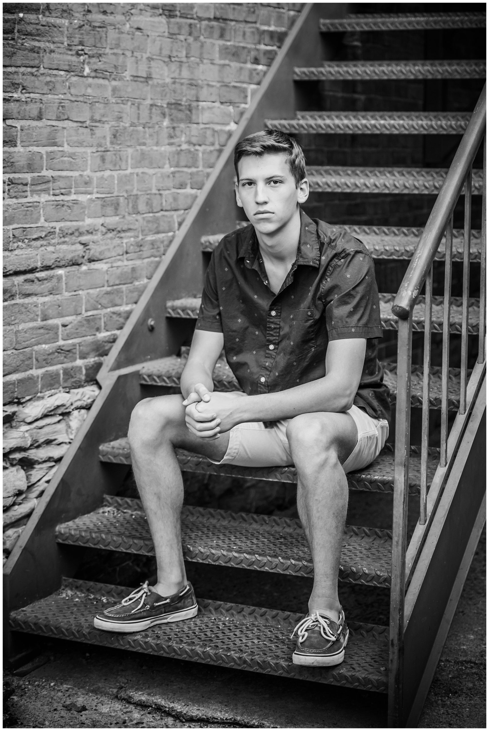 Frederick MD photographer male senior photos